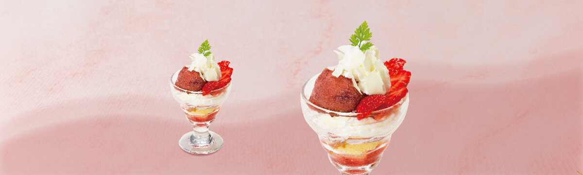 プチストロベリーパフェ｜季節のデザート『Sweet Strawberry 1st